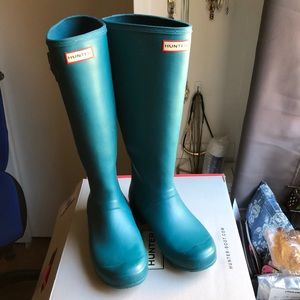 Teal green Hunter rain boots